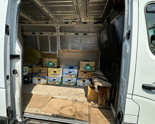 Белый Опель Movano, объемом двигателя 2.3 л и пробегом 296 тыс. км за 14500 $, фото 11 на Automoto.ua