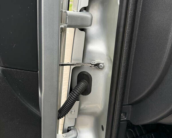 Белый Опель Movano, объемом двигателя 2.3 л и пробегом 225 тыс. км за 26300 $, фото 29 на Automoto.ua