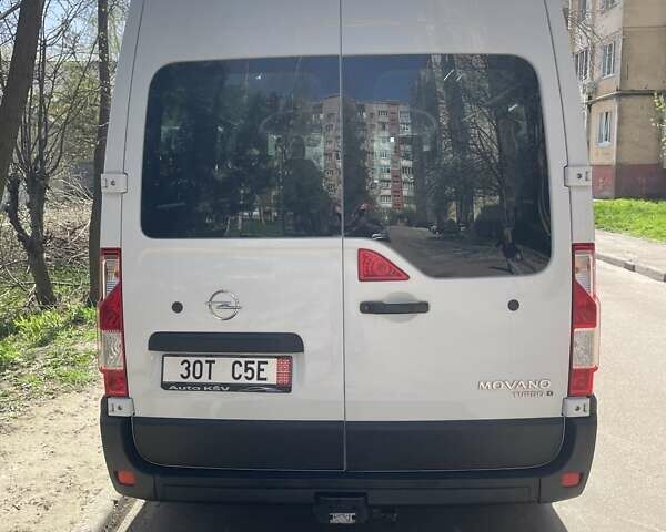 Білий Опель Movano, об'ємом двигуна 2.3 л та пробігом 180 тис. км за 21900 $, фото 6 на Automoto.ua