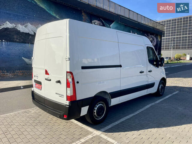 Білий Опель Movano, об'ємом двигуна 2.3 л та пробігом 96 тис. км за 18800 $, фото 9 на Automoto.ua
