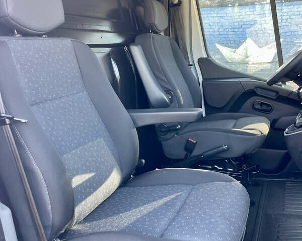 Білий Опель Movano, об'ємом двигуна 2.3 л та пробігом 96 тис. км за 18800 $, фото 51 на Automoto.ua