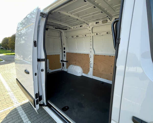 Білий Опель Movano, об'ємом двигуна 2.3 л та пробігом 96 тис. км за 18800 $, фото 19 на Automoto.ua