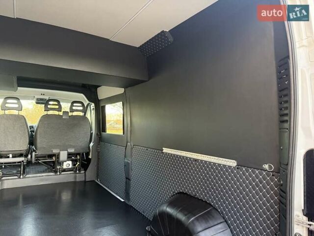 Білий Опель Movano, об'ємом двигуна 0 л та пробігом 86 тис. км за 25000 $, фото 16 на Automoto.ua