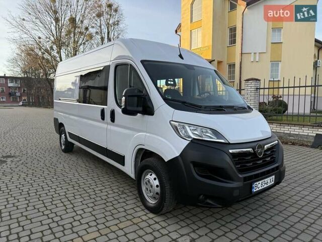 Білий Опель Movano, об'ємом двигуна 0 л та пробігом 86 тис. км за 25000 $, фото 1 на Automoto.ua