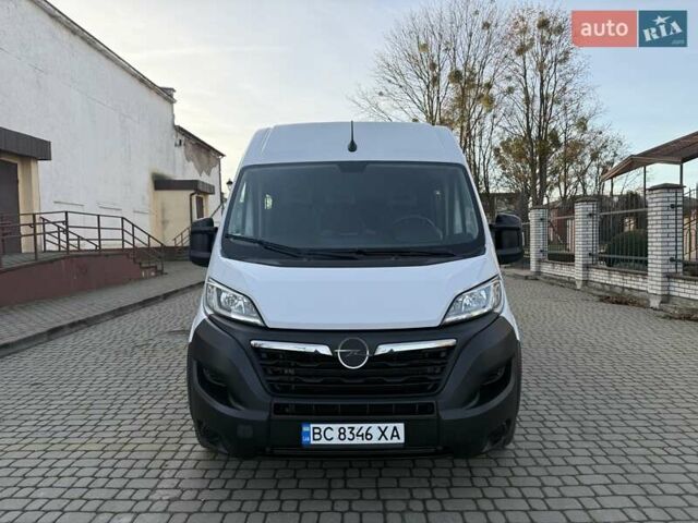 Білий Опель Movano, об'ємом двигуна 0 л та пробігом 86 тис. км за 25000 $, фото 10 на Automoto.ua