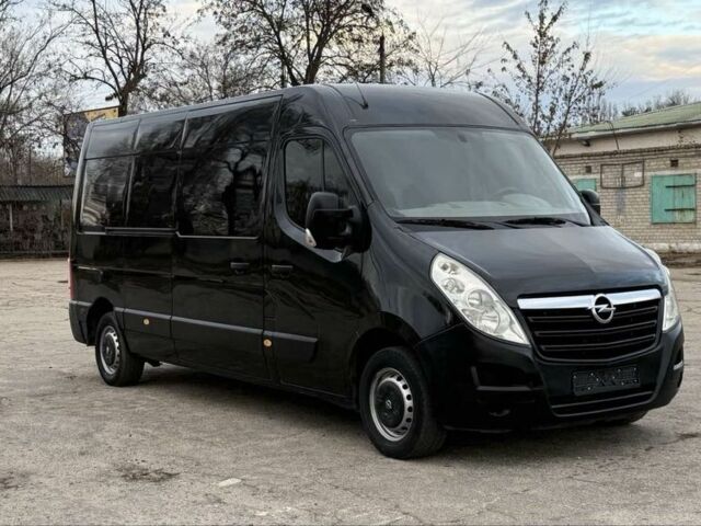 Черный Опель Movano, объемом двигателя 2.3 л и пробегом 280 тыс. км за 14500 $, фото 1 на Automoto.ua