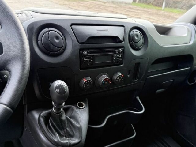 Черный Опель Movano, объемом двигателя 2.3 л и пробегом 280 тыс. км за 14500 $, фото 14 на Automoto.ua