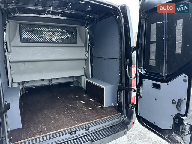 Чорний Опель Movano, об'ємом двигуна 2.3 л та пробігом 173 тис. км за 18300 $, фото 79 на Automoto.ua