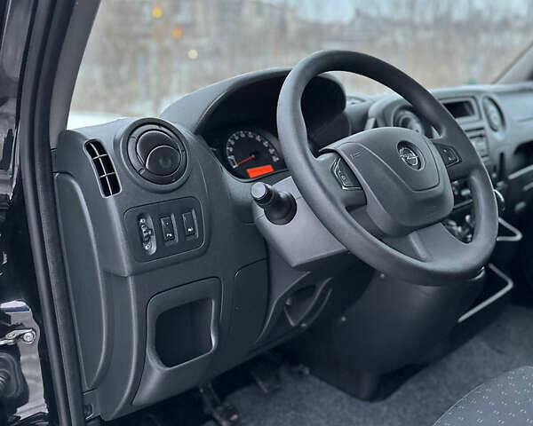 Чорний Опель Movano, об'ємом двигуна 2.3 л та пробігом 173 тис. км за 18300 $, фото 39 на Automoto.ua