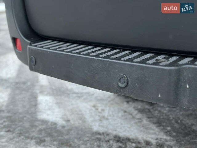 Чорний Опель Movano, об'ємом двигуна 2.3 л та пробігом 173 тис. км за 18300 $, фото 33 на Automoto.ua