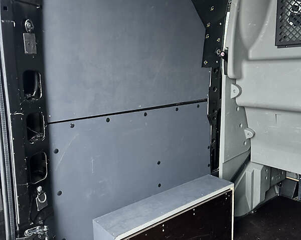 Чорний Опель Movano, об'ємом двигуна 2.3 л та пробігом 173 тис. км за 18300 $, фото 81 на Automoto.ua