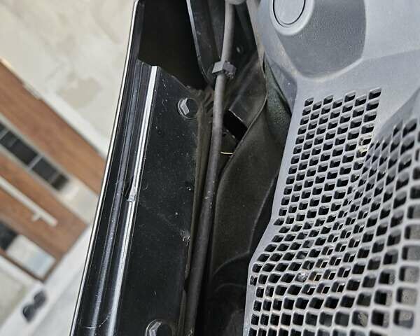 Чорний Опель Movano, об'ємом двигуна 0 л та пробігом 260 тис. км за 18800 $, фото 11 на Automoto.ua