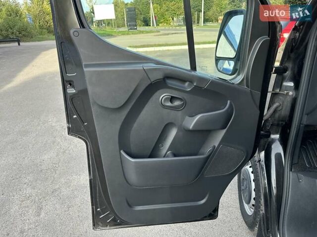 Черный Опель Movano, объемом двигателя 2.3 л и пробегом 186 тыс. км за 17999 $, фото 18 на Automoto.ua