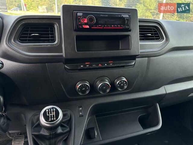 Черный Опель Movano, объемом двигателя 2.3 л и пробегом 186 тыс. км за 17999 $, фото 27 на Automoto.ua