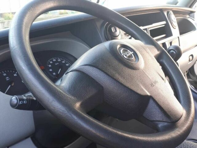 Черный Опель Movano, объемом двигателя 2.5 л и пробегом 315 тыс. км за 7900 $, фото 10 на Automoto.ua