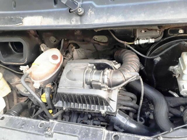 Черный Опель Movano, объемом двигателя 2.5 л и пробегом 315 тыс. км за 7900 $, фото 3 на Automoto.ua