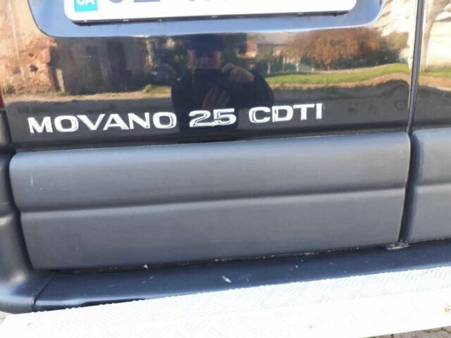 Черный Опель Movano, объемом двигателя 2.5 л и пробегом 315 тыс. км за 7900 $, фото 2 на Automoto.ua