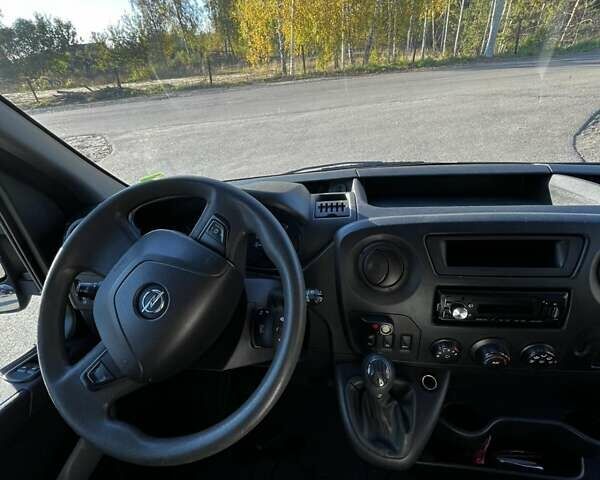 Чорний Опель Movano, об'ємом двигуна 2.3 л та пробігом 150 тис. км за 17400 $, фото 10 на Automoto.ua