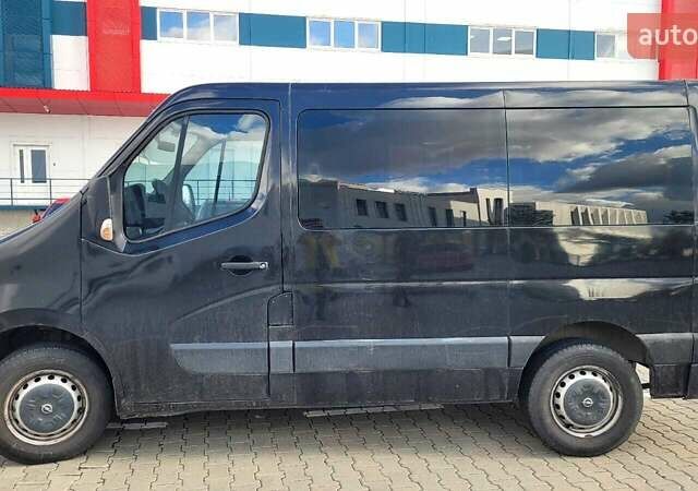 Черный Опель Movano, объемом двигателя 2.3 л и пробегом 190 тыс. км за 15500 $, фото 2 на Automoto.ua