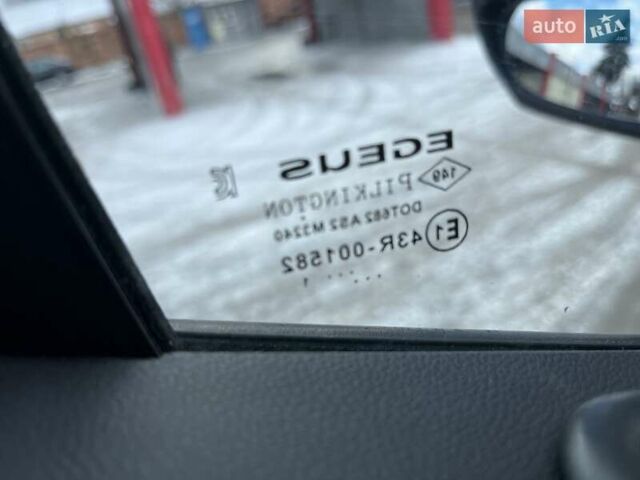Чорний Опель Movano, об'ємом двигуна 2.3 л та пробігом 215 тис. км за 18508 $, фото 28 на Automoto.ua