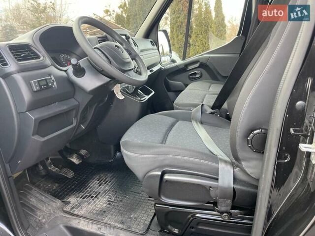 Чорний Опель Movano, об'ємом двигуна 2.3 л та пробігом 215 тис. км за 18508 $, фото 18 на Automoto.ua