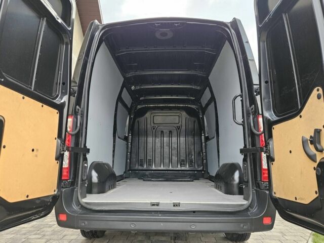 Черный Опель Movano, объемом двигателя 2 л и пробегом 260 тыс. км за 18700 $, фото 5 на Automoto.ua