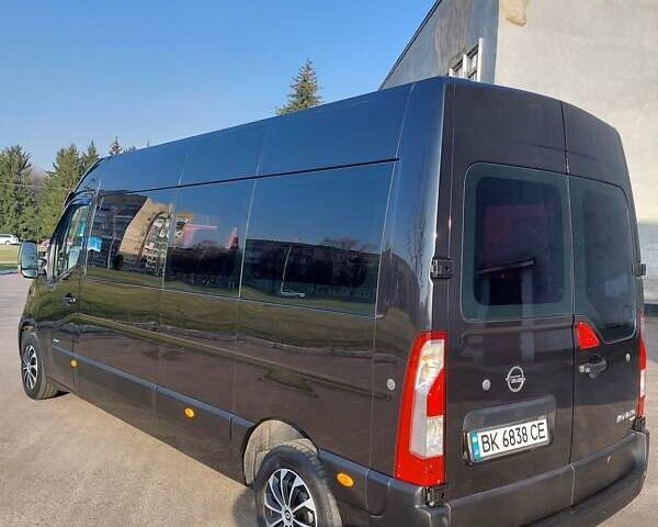 Черный Опель Movano, объемом двигателя 2.3 л и пробегом 382 тыс. км за 16900 $, фото 2 на Automoto.ua