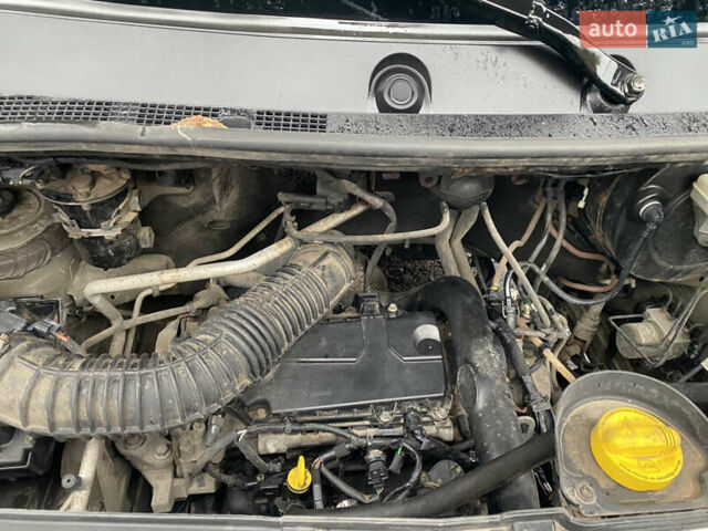 Коричневый Опель Movano, объемом двигателя 2.3 л и пробегом 270 тыс. км за 8500 $, фото 14 на Automoto.ua