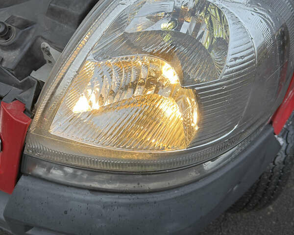 Красный Опель Movano, объемом двигателя 2.95 л и пробегом 550 тыс. км за 5500 $, фото 10 на Automoto.ua