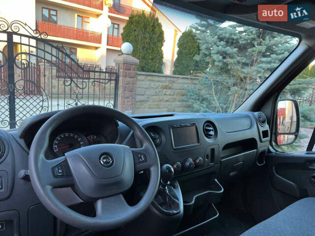 Красный Опель Movano, объемом двигателя 2.3 л и пробегом 297 тыс. км за 19500 $, фото 30 на Automoto.ua