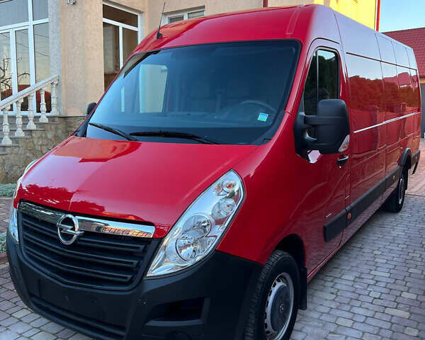 Красный Опель Movano, объемом двигателя 2.3 л и пробегом 297 тыс. км за 19500 $, фото 2 на Automoto.ua