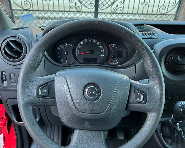 Красный Опель Movano, объемом двигателя 2.3 л и пробегом 297 тыс. км за 19500 $, фото 21 на Automoto.ua