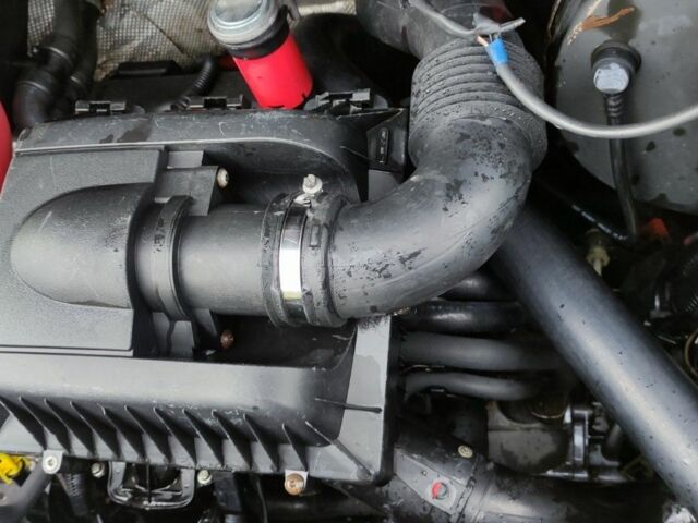 Красный Опель Movano, объемом двигателя 2.5 л и пробегом 200 тыс. км за 5100 $, фото 6 на Automoto.ua