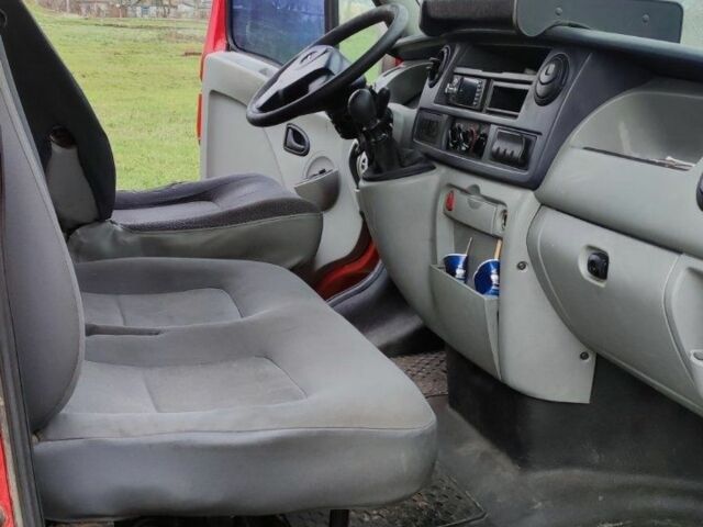 Красный Опель Movano, объемом двигателя 2.5 л и пробегом 200 тыс. км за 5100 $, фото 1 на Automoto.ua