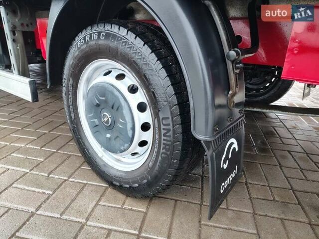 Красный Опель Movano, объемом двигателя 2.3 л и пробегом 337 тыс. км за 16900 $, фото 41 на Automoto.ua