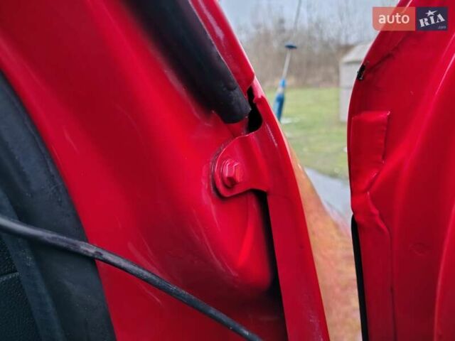 Красный Опель Movano, объемом двигателя 2.3 л и пробегом 337 тыс. км за 16900 $, фото 78 на Automoto.ua