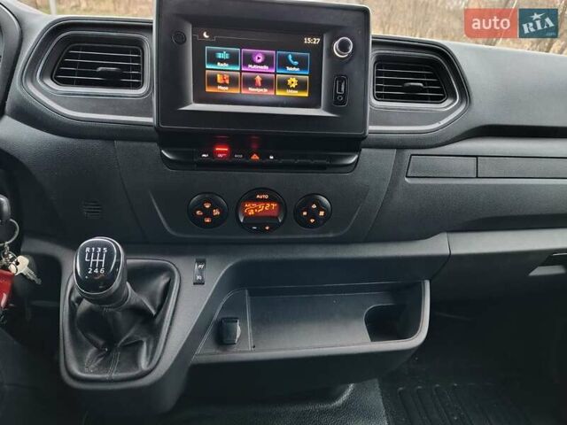 Красный Опель Movano, объемом двигателя 2.3 л и пробегом 337 тыс. км за 16900 $, фото 62 на Automoto.ua