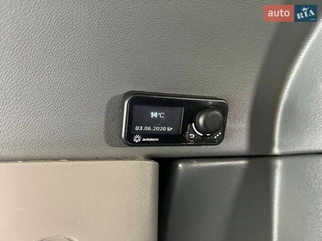 Красный Опель Movano, объемом двигателя 2.3 л и пробегом 339 тыс. км за 20500 $, фото 116 на Automoto.ua