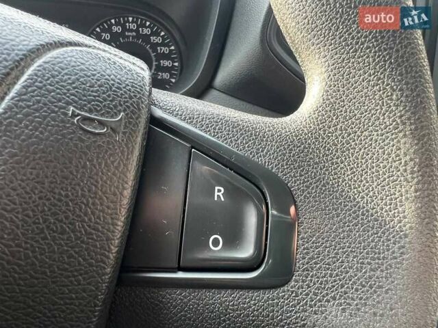 Красный Опель Movano, объемом двигателя 2.3 л и пробегом 339 тыс. км за 20500 $, фото 106 на Automoto.ua