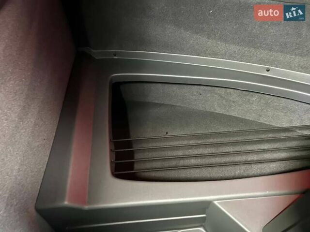 Красный Опель Movano, объемом двигателя 2.3 л и пробегом 339 тыс. км за 20500 $, фото 115 на Automoto.ua