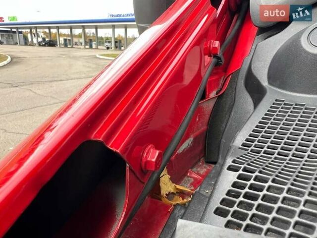 Красный Опель Movano, объемом двигателя 2.3 л и пробегом 339 тыс. км за 20500 $, фото 117 на Automoto.ua