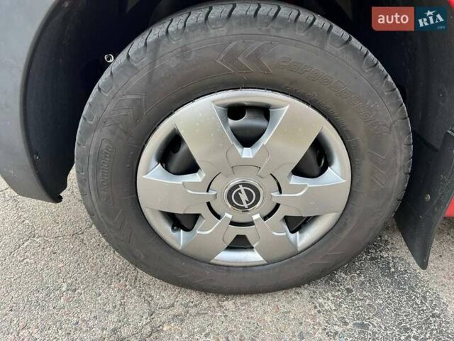 Красный Опель Movano, объемом двигателя 2.3 л и пробегом 339 тыс. км за 20500 $, фото 31 на Automoto.ua