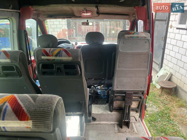 Красный Опель Movano, объемом двигателя 2.8 л и пробегом 280 тыс. км за 3500 $, фото 6 на Automoto.ua