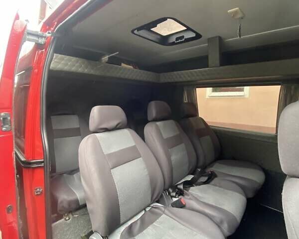 Красный Опель Movano, объемом двигателя 2.3 л и пробегом 550 тыс. км за 15690 $, фото 10 на Automoto.ua