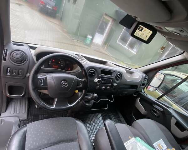 Красный Опель Movano, объемом двигателя 2.3 л и пробегом 550 тыс. км за 15690 $, фото 8 на Automoto.ua
