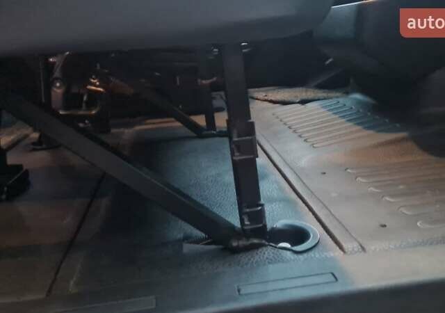 Червоний Опель Movano, об'ємом двигуна 2.3 л та пробігом 380 тис. км за 15999 $, фото 22 на Automoto.ua