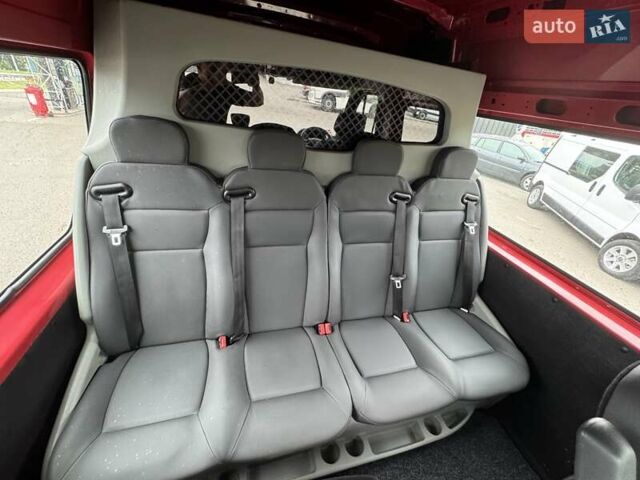 Красный Опель Movano, объемом двигателя 2.3 л и пробегом 207 тыс. км за 17500 $, фото 62 на Automoto.ua