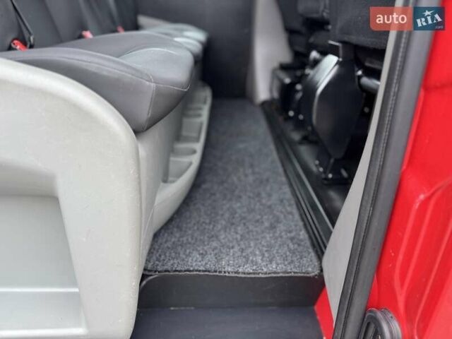 Красный Опель Movano, объемом двигателя 2.3 л и пробегом 207 тыс. км за 17500 $, фото 52 на Automoto.ua