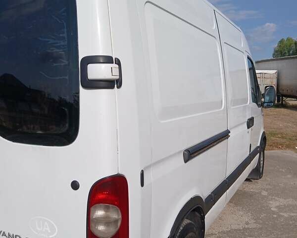 Опель Movano 2008 в Херсоне на Automoto.ua Опель Movano, объемом двигателя 2.5 л и пробегом 440 тыс. км за 7000 $, фото 2 на Automoto.ua