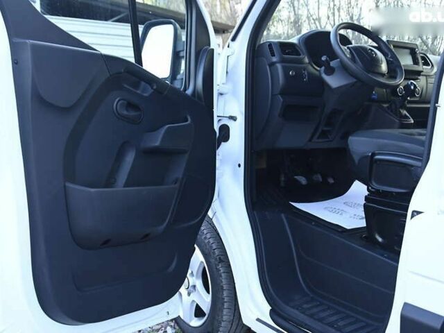 Опель Movano, объемом двигателя 2.3 л и пробегом 283 тыс. км за 16700 $, фото 17 на Automoto.ua